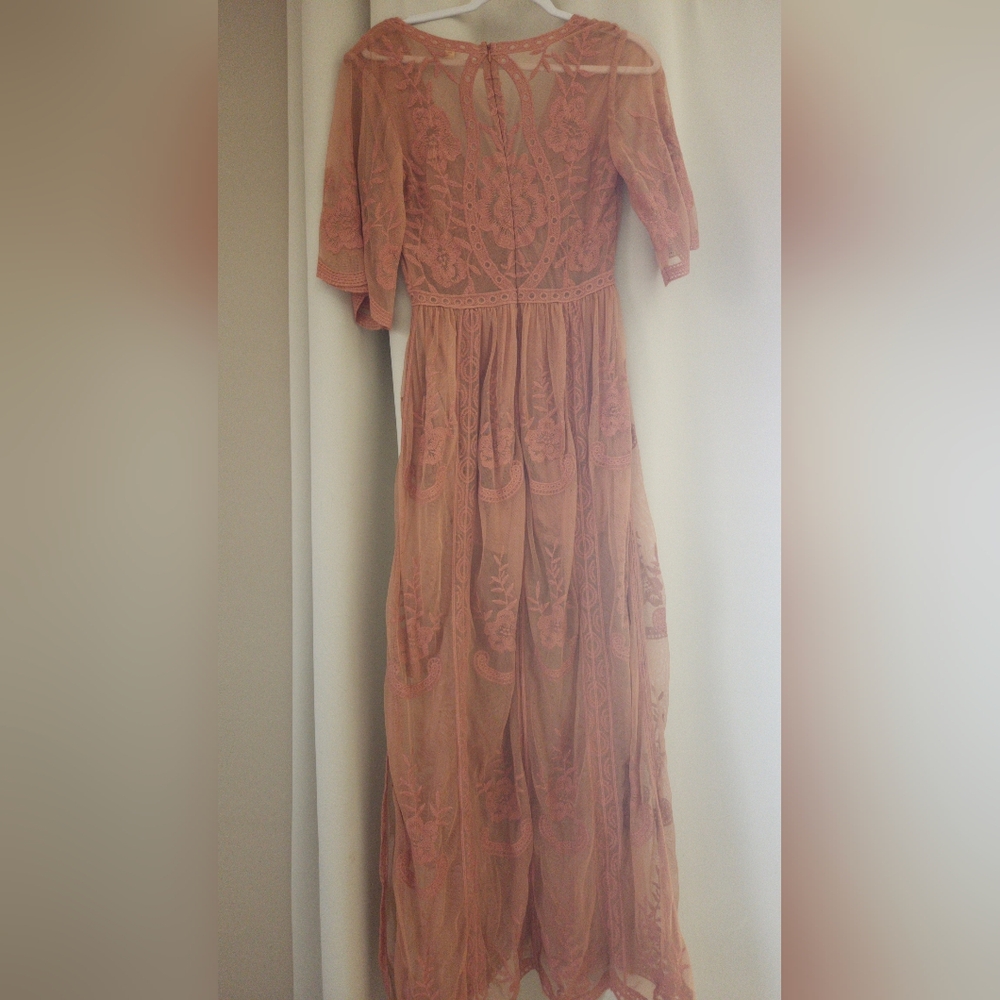 Wishlist Floral Embroidered Short Sleeve Maxi Dress - Picture 6 of 10